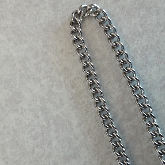Stanless steel curb chain necklace - Picture 4 of 6